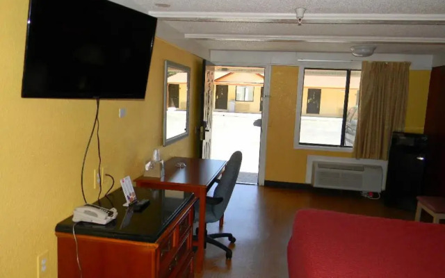 Knights Inn Stockbridge/Atlanta South