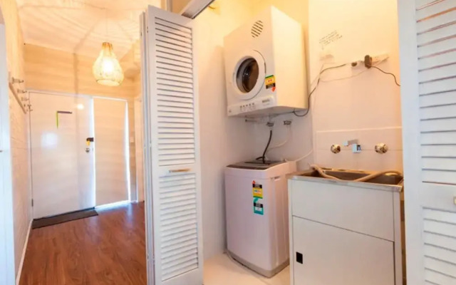 Summit 9 - Modern and stylish newly renovated apartment