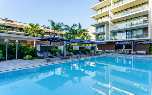 Aldea Thai Brisa De Mar