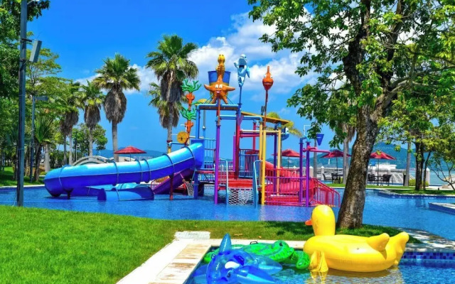 Huizhou Hazens East Resort