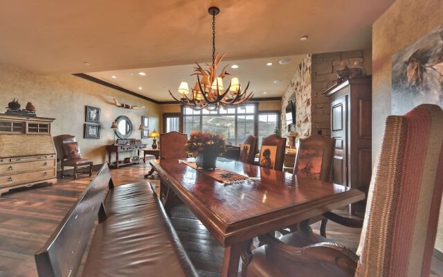 Deer Valley Arrowleaf 415