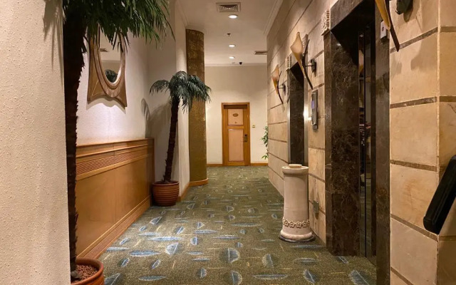 Harmoni Suites Hotel