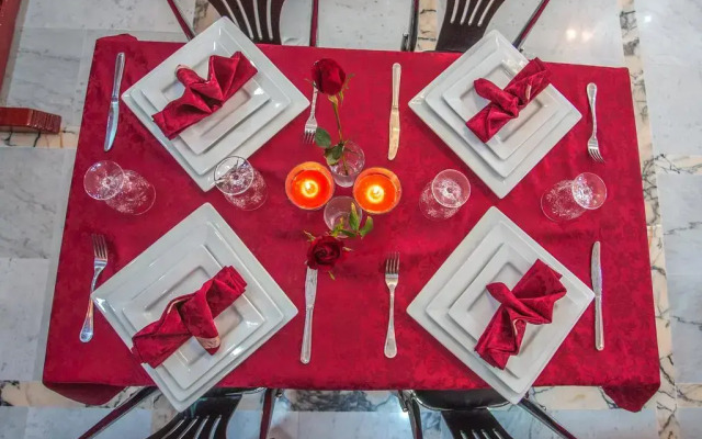 Hôtel Les Ambassadeurs