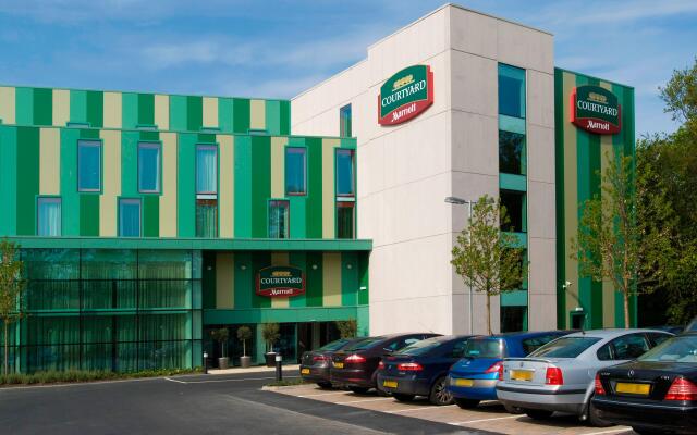 Courtyard by Marriott London Gatwick Airport