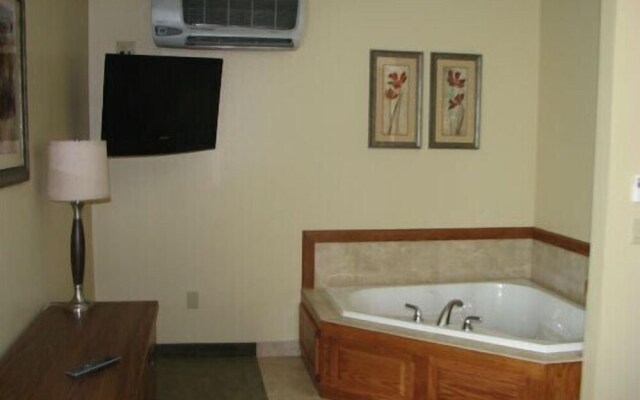 Randolph Inn and Suites