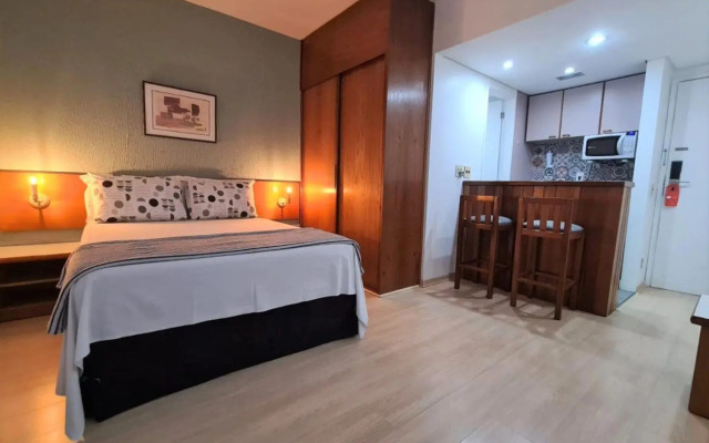 Qi Ibirapuera Intelligence Flat internet fibra e limpeza UH1903