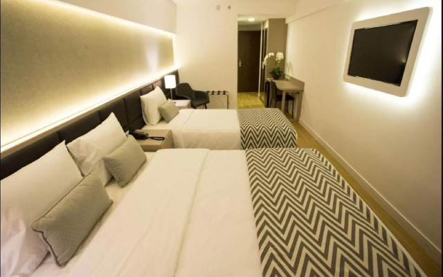 Royal Regency Palace Hotel