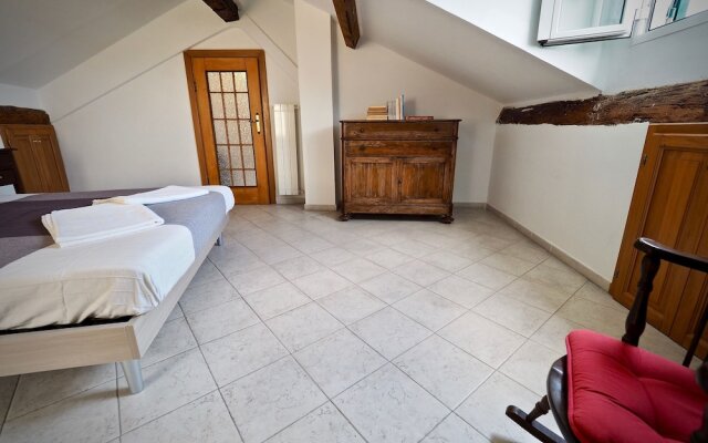 Romantica Mansarda Pisano