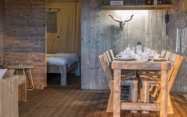 Tent Lodge With Sanitary Facilities