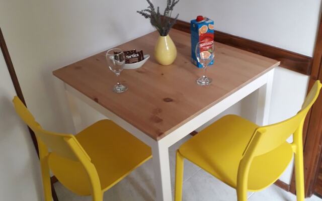 Studio Apartment Maya
