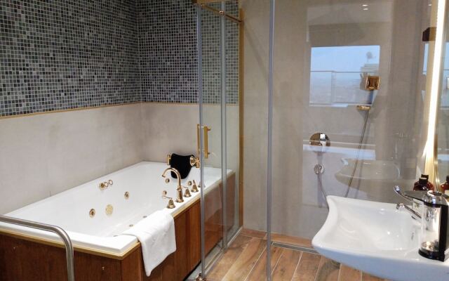 Taksim Bosphorus Hotel