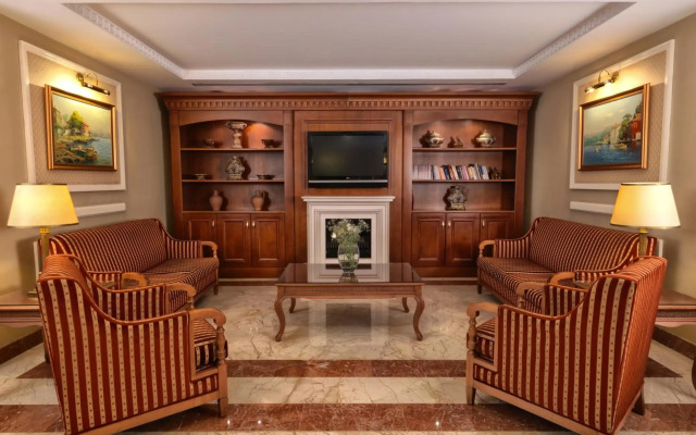 Taksim Metropark Hotel