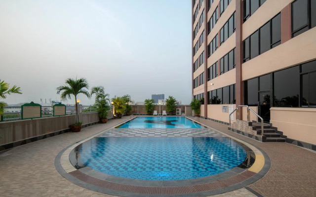 Alexander Hotel