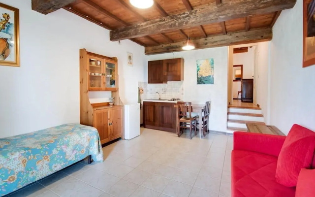 Farmhouse in Tuscany Near Petriolo Spa