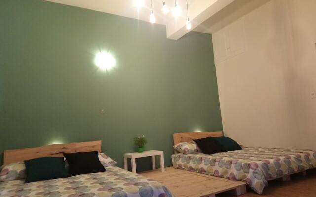 Woods Decor-Guangci St.