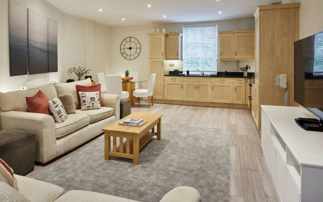 Castle Retreat City Centre Near Train & Parking