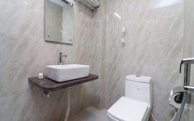 OYO 24288 Surya Teja Residency