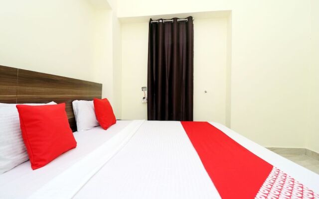 OYO 38404 Arora Classic Guest House