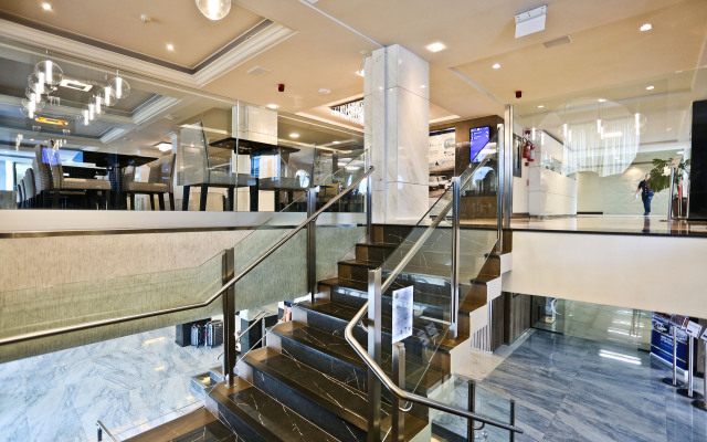 Sandri Palace Hotel