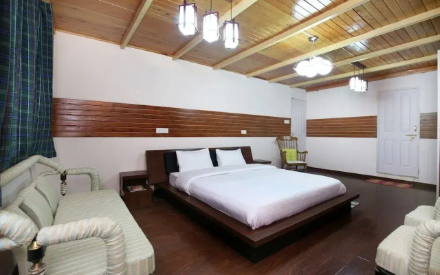 OYO 9346 Home Spacious 4BHK Valley View Fagu