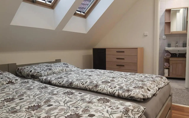 Apartmán V aleji