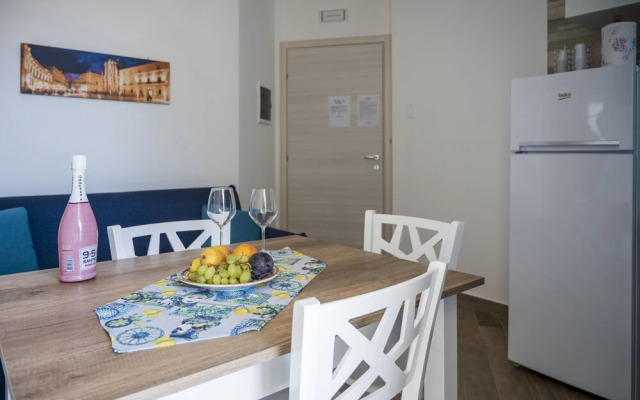 Madreperla Apartment On Sea Shore