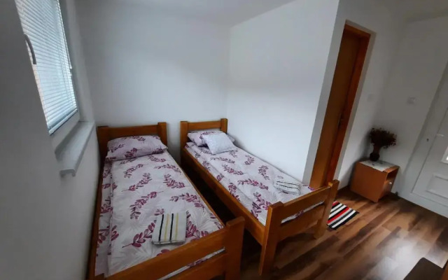 Smeštaj pored Drine