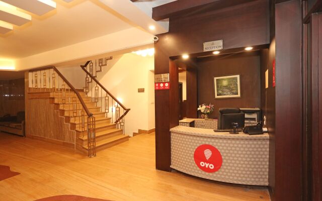 OYO 11451 The Avenue Residency