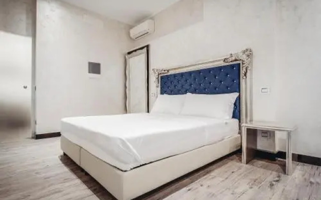 Arena Easy Suites Guesthouse