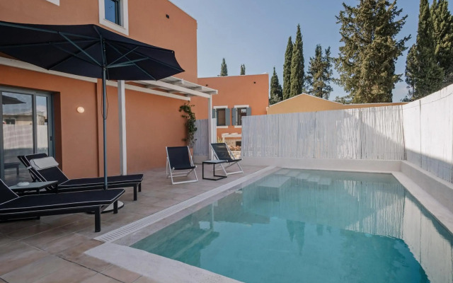 Tessera Villas Collection