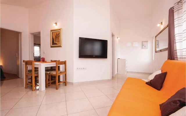 Apartment Dolac with Sea View 10
