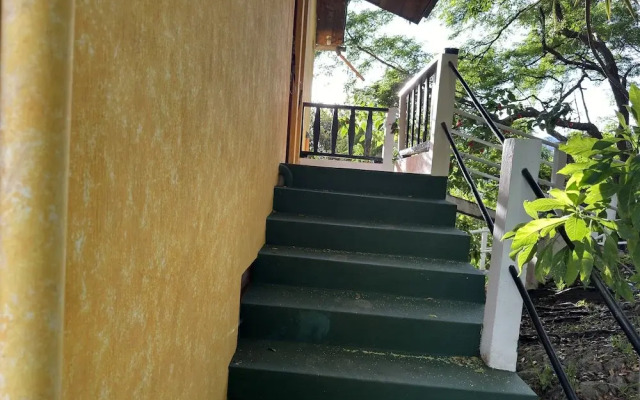 Hotel Hanna Suites