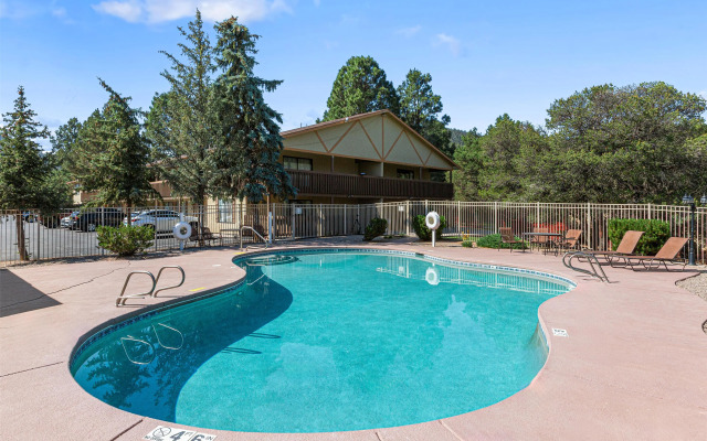 Best Western Pine Springs Inn