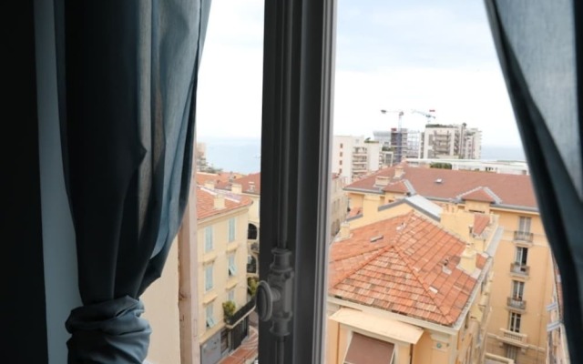 Apartments Monaco