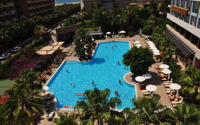 Port Side Resort