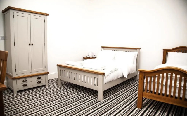 Maze Rented Accommodation