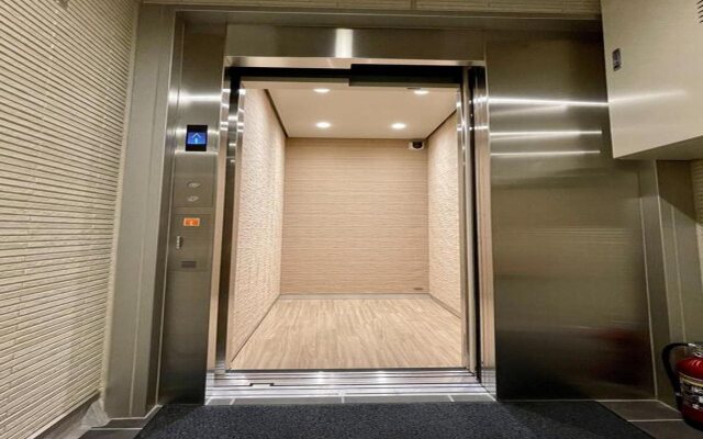 Shinjuku Warm House