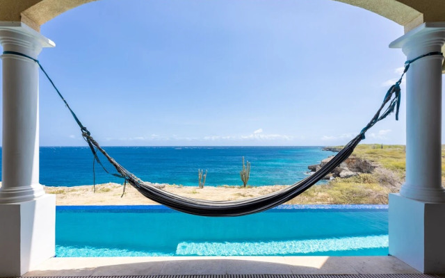 Cliff Villa