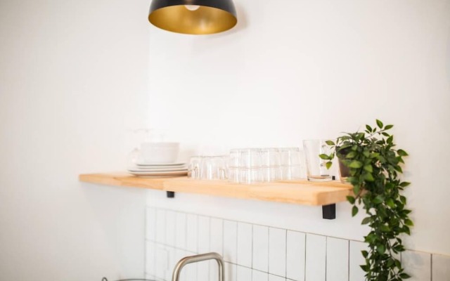 Alphabet 2 BR Serviced Apartments -lh-