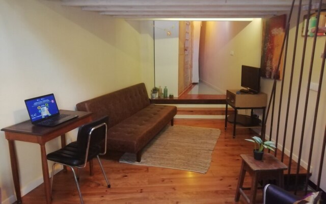 Stunning 2-bed House in Beautiful Area of Lisboa