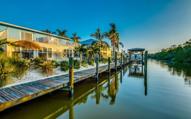 The Melville - Roelens Vacations