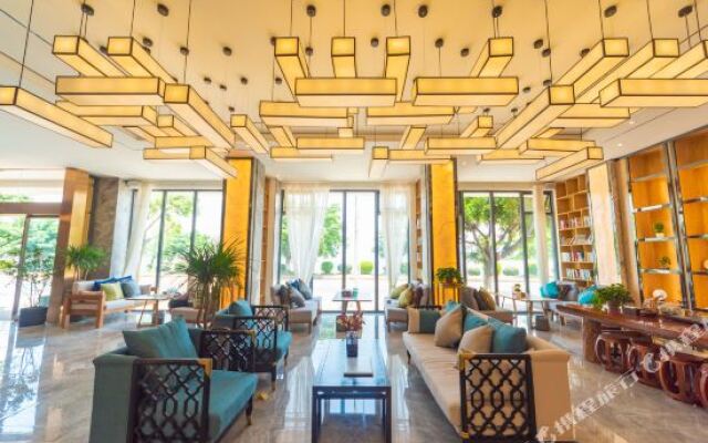 Canghai Yisu Seaview Inn