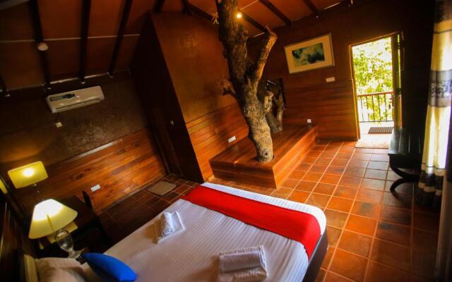 Jungle Hut Resort Sigiriya