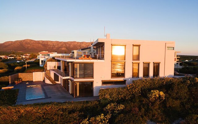 The Grand View Luxury Villa