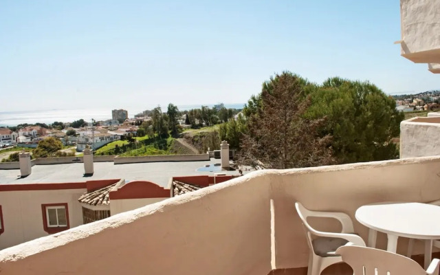 Apartment - 2 Bedrooms with Pool and WiFi - 107349
