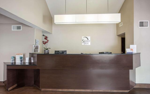 Sleep Inn Kansas City International Airport
