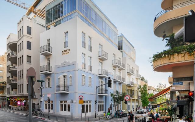 Alberto by Isrotel Design