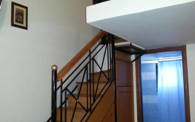 Anna Studios