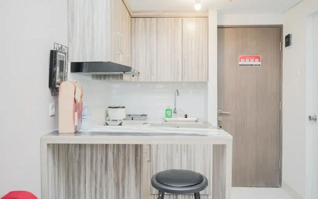 Best Price 2BR at Emerald Bintaro Apartment