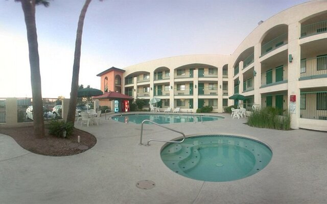 Quality Inn & Suites